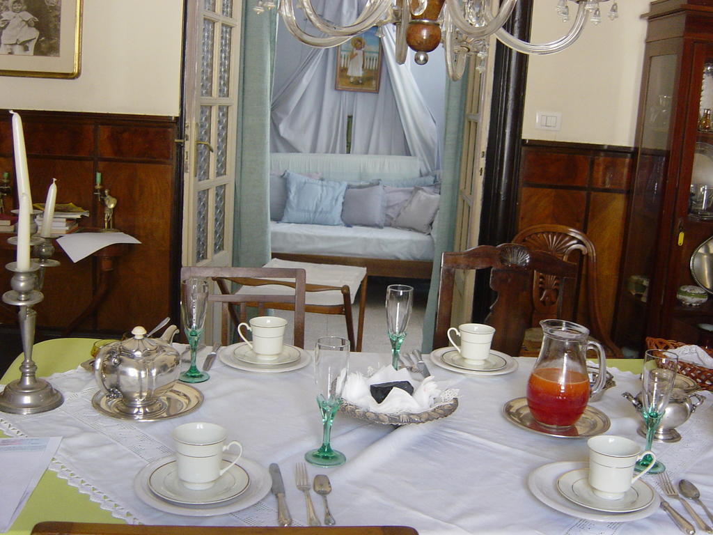 Rosella Bianchi Bed & Breakfast Palermo Exterior foto